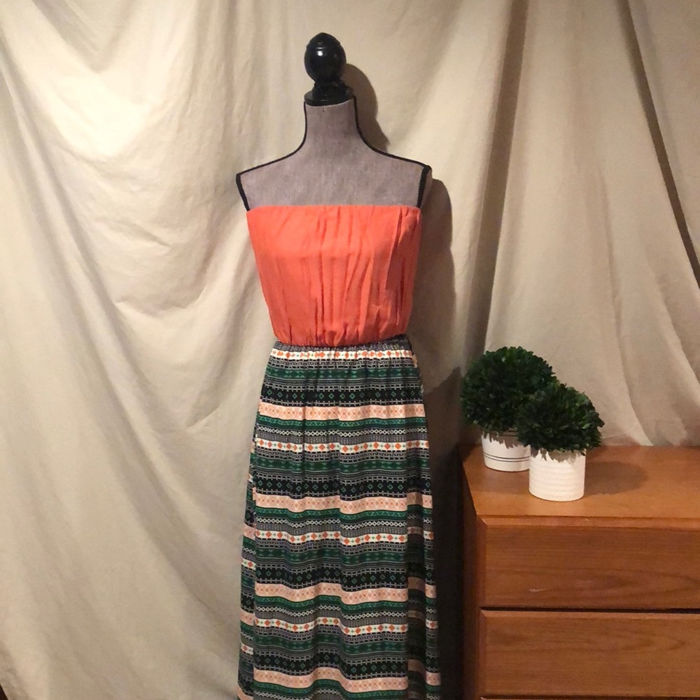 Strapless pattern maxi dress
